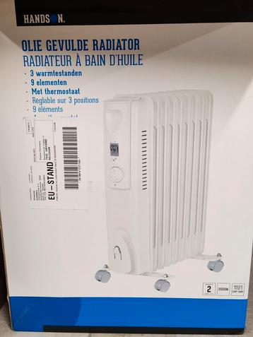 Radiateur à bain d'huile  beschikbaar voor biedingen