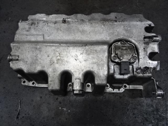 CARTER D'HUILE Volkswagen Eos (1F7 / F8) (01-2006/08-2015), Autos : Pièces & Accessoires, Moteurs & Accessoires, Volkswagen, Utilisé