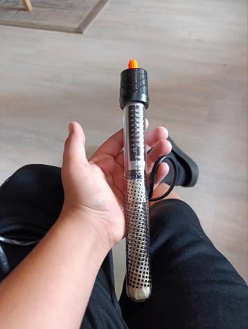 Aquarium heater 100w  beschikbaar voor biedingen