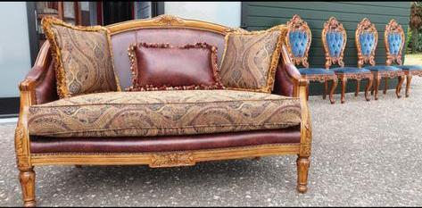 Klassiek noten bank, Antiek en Kunst, Antiek | Meubels | Stoelen en Sofa's, Ophalen