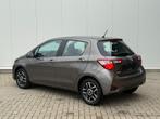 ✅ Toyota Yaris 1.5 VVT-i GARANTIE Airco Lane Assist Camera, Auto's, Toyota, Voorwielaandrijving, 116 g/km, Stof, 4 cilinders