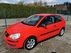 Vw Polo 1.2i - Airco - Gereviseerd + nieuwe distributie, Voorwielaandrijving, Stof, Zwart, 1198 cc