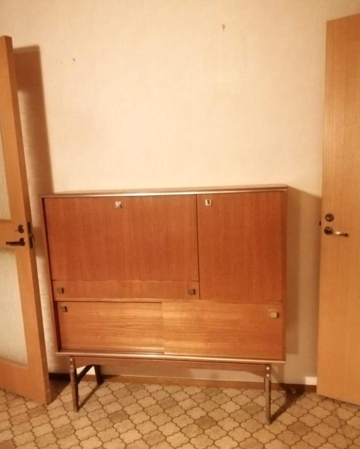 vintage kast, Huis en Inrichting, Kasten | Dressoirs, Ophalen