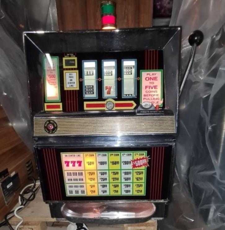 Bally jackpot gokautomaat 100% OK met 500 Tokens, Verzamelen, Automaten | Gokkasten en Fruitautomaten, Gebruikt, Overige munten