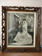 Art Nouveau - Cadre avec photo d'un jeune couple marié - Pho, Antiquités & Art, Enlèvement ou Envoi
