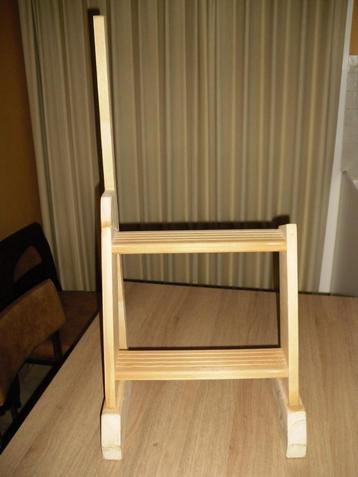 OPSTAPJE beschikbaar voor biedingen