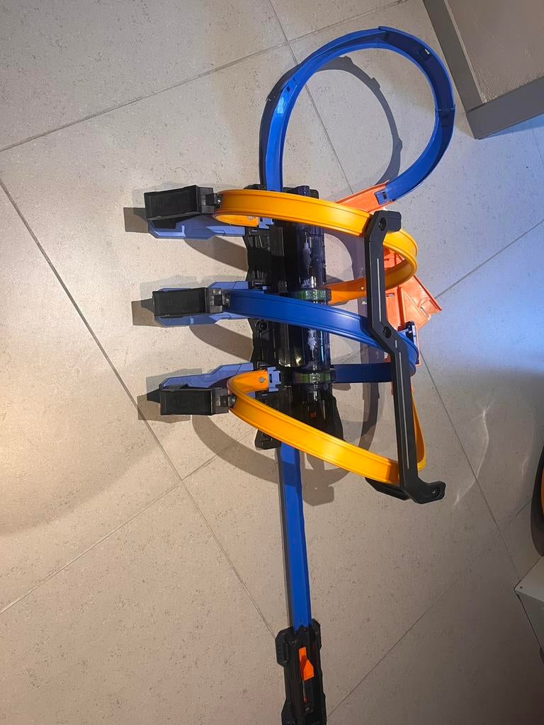 Hotwheels racebaan, Ophalen, Zo goed als nieuw, Racebaan