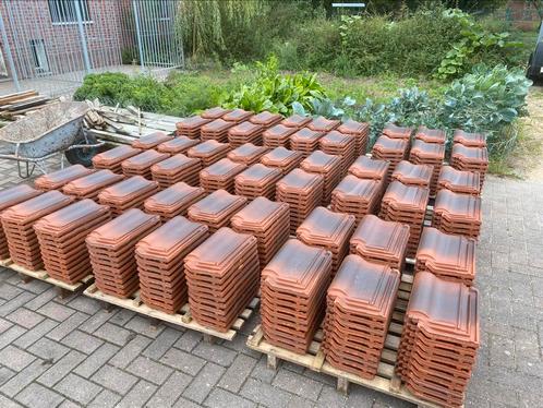 Erlus rustiek dakpannen., Doe-het-zelf en Bouw, Dakpannen en Dakbedekking, Gebruikt, Dakpannen, Steen of Klei, Overige kleuren