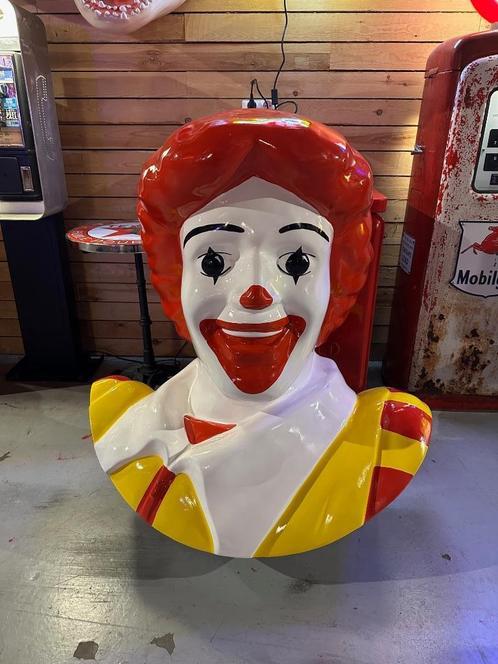 Ronald McDonald: tête en polyester 110 cm, Verzamelen, Merken en Reclamevoorwerpen, Gebruikt, Reclamebord, Ophalen of Verzenden