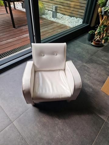 Fauteuil pour enfant beschikbaar voor biedingen