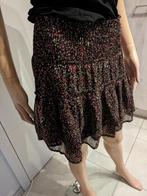 (NIEUW) Printed ruffle skirt (XS), Kleding | Dames, Nieuw, Ophalen of Verzenden, Maat 34 (XS) of kleiner, Boven de knie