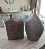 Set van 2 landelijke vazen., Huis en Inrichting, Woonaccessoires | Vazen, Ophalen, Zo goed als nieuw