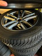 BMW 1,2,3 yokomaha winterset banden 205/55R18, Ophalen, Winterbanden, Band(en)