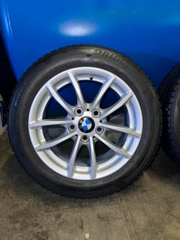 16” BMW 1 serie velgen met 4 Bijna NIEUWE winterbanden 5x120