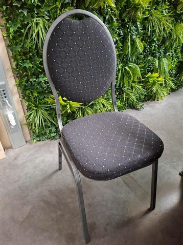 Stapelbare banketstoel/ vergaderstoel (40 stuks) beschikbaar voor biedingen