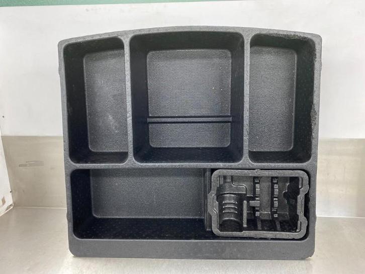 OPBERGVAK Hyundai iX35 (LM) (01-2009/12-2015) (|857152Y000|), Auto-onderdelen, Interieur en Bekleding, Hyundai, Gebruikt