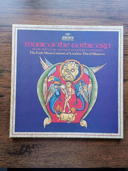 Music Of The Gothic Era (Munrow) (3LP box), Cd's en Dvd's, Vinyl | Klassiek, Zo goed als nieuw, Middeleeuwen en Renaissance, 12 inch