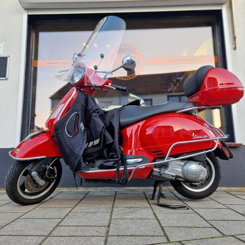 Te koop vespa gts 300 ie abs/asr. Let op Nederlandse scooter, Vélos & Vélomoteurs, Scooters | Vespa, Utilisé, Enlèvement