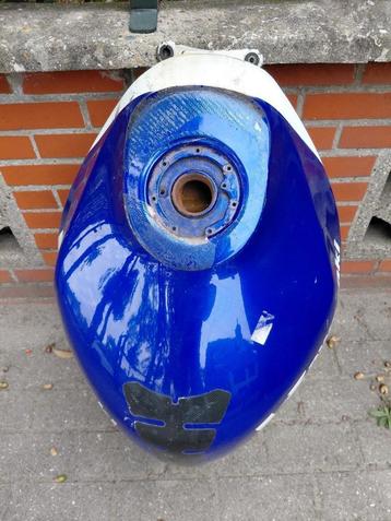 Kawasaki ZZR1100 C tank beschikbaar voor biedingen