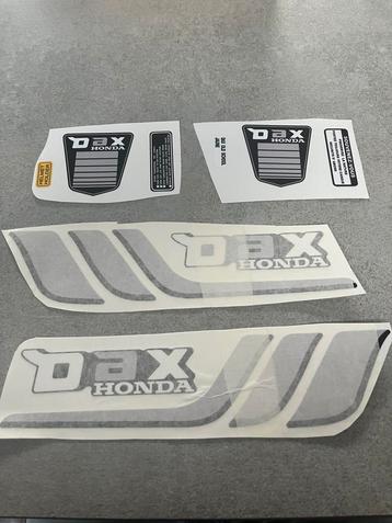 Stickerset mbk booster spirit of honda dax beschikbaar voor biedingen