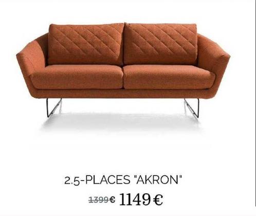 Akron by Xooon, 2.5 zit, Nordic style sofa in oker, Huis en Inrichting, Zetels | Zetels, Zo goed als nieuw, Rechte bank, Tweepersoons