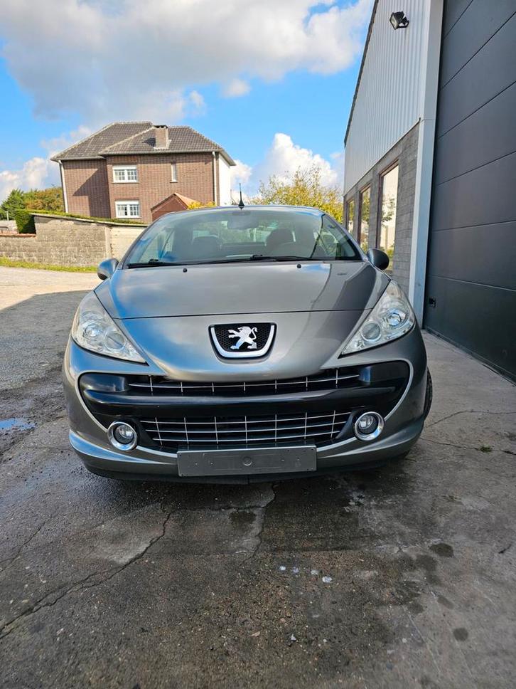 Peugeot 207cc 1.6i Gekeurd voor verkoop ️, Autos, Peugeot, Particulier, Essence, Carnet d'entretien, Enlèvement ou Envoi