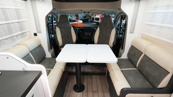 McLouis Avantgarde 381 met Ford onderbouw 2025, Caravanes & Camping, Camping-cars, Particulier, Ford, Ford, Électrique, Douche