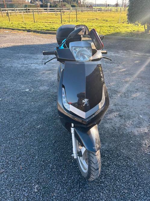 Scooter a klasse zonder rijbewijs, Fietsen en Brommers, Scooters | Peugeot, Gebruikt, Ophalen