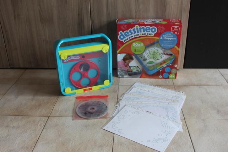 Dessineo Tekenen – Creatief tekenbord voor kinderen, Hobby en Vrije tijd, Tekenen, Zo goed als nieuw, Overige typen, Ophalen