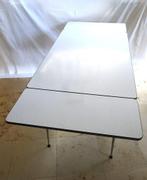 Uitschuifbare Formica tafel wit/grijs, Huis en Inrichting, Ophalen