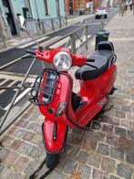 Vespa c'est une 50 permis B, Vélos & Vélomoteurs, Enlèvement ou Envoi