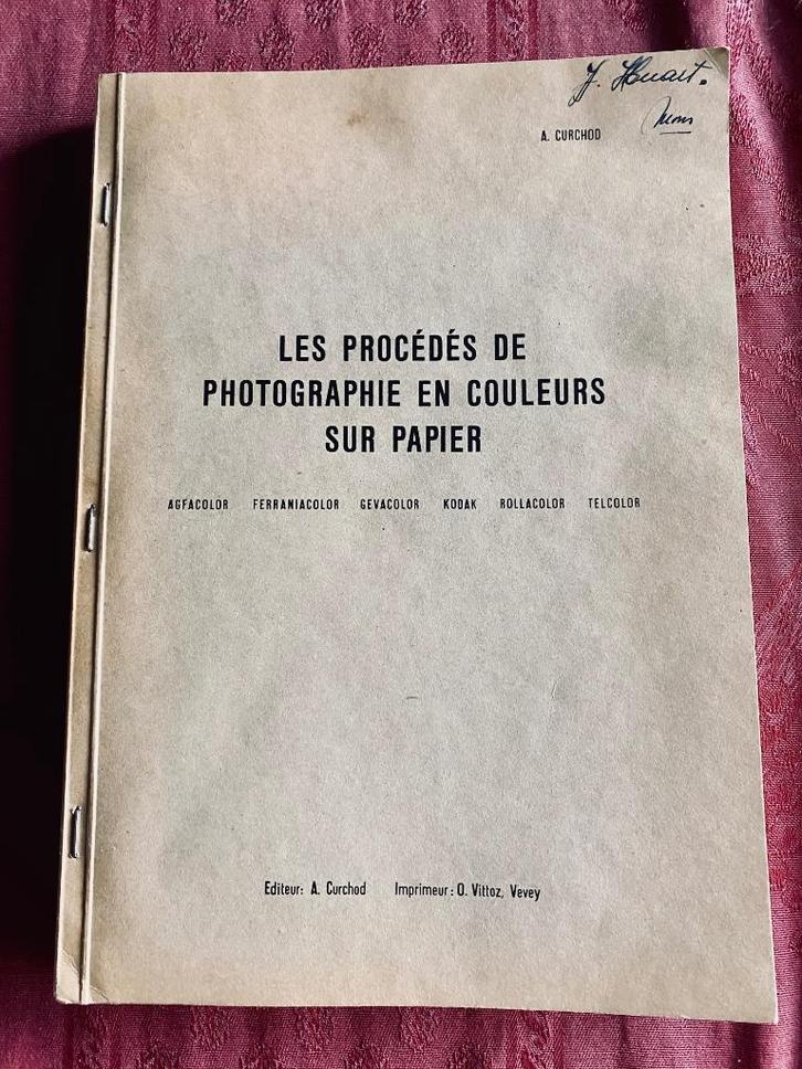 Les procédés de la photographie en couleurs sur papier, Boeken, Kunst en Cultuur | Fotografie en Design, Gelezen, Techniek, Ophalen of Verzenden