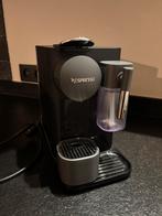 Nespresso lattissimo, Elektronische apparatuur, Koffiezetapparaten, Ophalen, Zo goed als nieuw, Koffiemachine