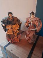 2 figurines asiatiques de 38 cm de haut  - vêtements tissus, Comme neuf, Enlèvement ou Envoi