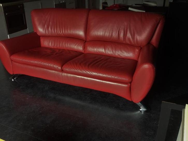 Rode 3zit(2m)zacht leder zetel (geen biedingen), Huis en Inrichting, Zetels | Zetels, Zo goed als nieuw, Driepersoons, 200 tot 250 cm