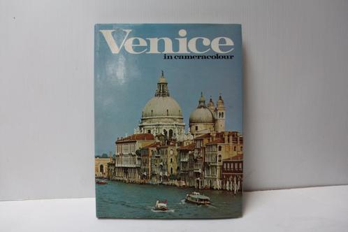 Venice in cameracolour, prachtige grote kleurfoto 's, Livres, Langue | Anglais, Utilisé, Non-fiction, Enlèvement ou Envoi