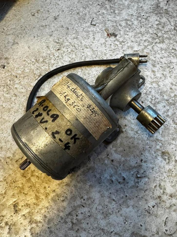 Jukebox onderdelen en manuals (moet weg), Verzamelen, Automaten | Jukeboxen, Overige merken, 1960 tot 1970, Ophalen