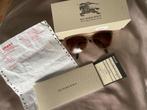 Zonnebril Burberry, Handtassen en Accessoires, Zonnebrillen en Brillen | Dames, Overige merken, Gebruikt, Zonnebril, Bruin