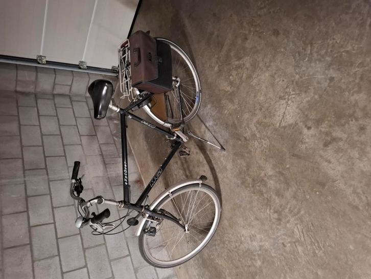 Fietsen dames en heren fiets, Fietsen en Brommers, Fietsen | Heren | Herenfietsen, Gebruikt, Ophalen