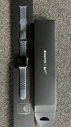 apple watch series 6, Handtassen en Accessoires, Smartwatches, Gebruikt, Zwart, IOS, Ophalen of Verzenden