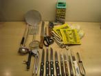 Set keukenspullen : 22 stuks, messen, lookpers, blikopener.., Huis en Inrichting, Ophalen