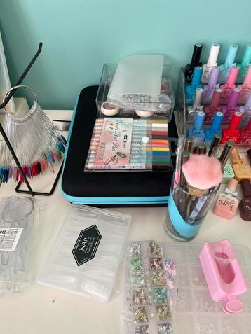 Nagel spullen lot, Enlèvement, Comme neuf, Mains et Ongles, Accessoires