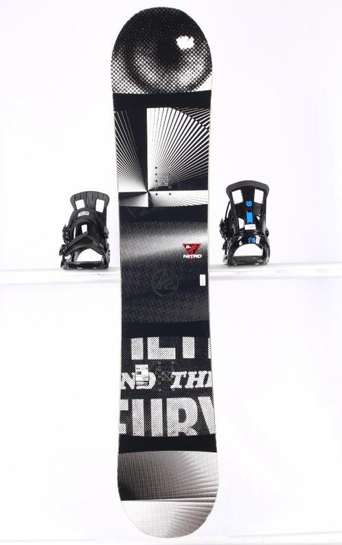 159 cm snowboard NITRO TEAM SERIES WIDE, Black/white, HYBRID, Sport en Fitness, Snowboarden, Gebruikt, Board, Verzenden