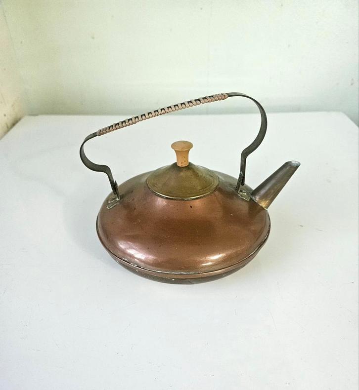 Antieke koperen theepot., Antiek en Kunst, Antiek | Brons en Koper, Koper, Ophalen