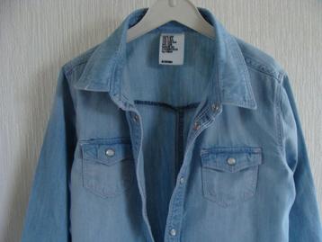 chemisier jeans bleu, taille 128