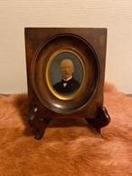 Antiek miniatuur portretje, Enlèvement