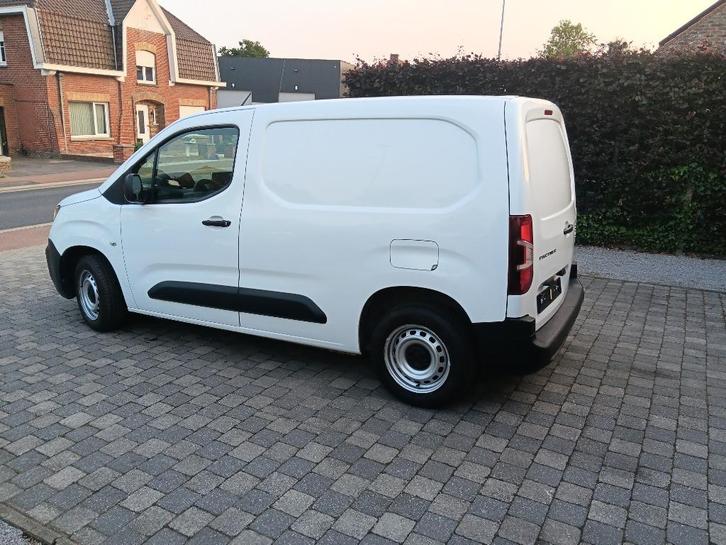 Peugeot Partner lichte vracht met 3 zitplaatsen, Auto's, Peugeot, Bedrijf, Te koop, Partner, ABS, Achteruitrijcamera, Adaptieve lichten