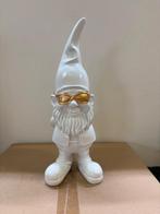 Kabouter wit met gouden zonnebril, Ophalen of Verzenden, Nieuw, Kunststof, Tuinkabouter