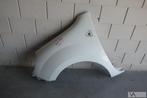 Voorscherm spatbord wit Renault Kangoo 2008 - 2013 €50, Auto-onderdelen, Ophalen of Verzenden, Gebruikt, Renault, Spatbord