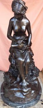 bronzen beeld - H. MOREAU, Antiquités & Art, Art | Sculptures & Bois, Enlèvement ou Envoi